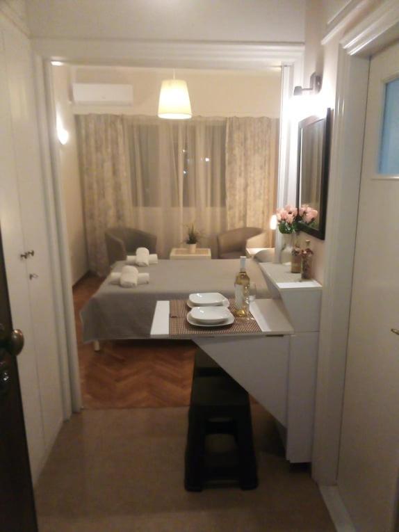 Sylvia' S Apartments アテネ エクステリア 写真